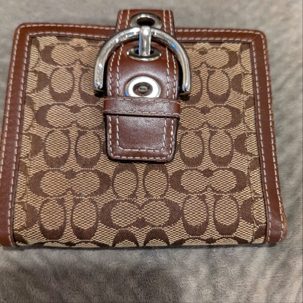 Coach Soho Signature 2 way Wallet, VGUC, brown/tan